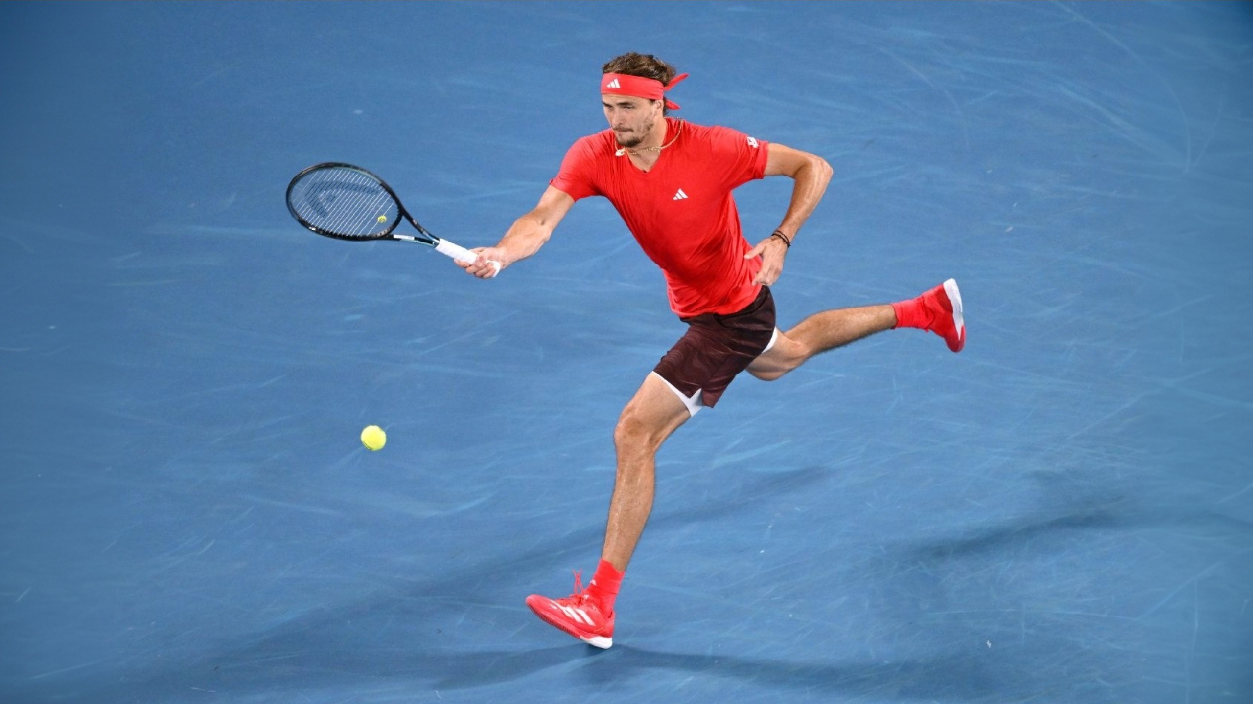 欧洲网球队强势西班牙网球队,兹维列夫制霸全场的简单介绍 欧洲网球队强势西班牙网球队,兹维列夫制霸全场的简单介绍