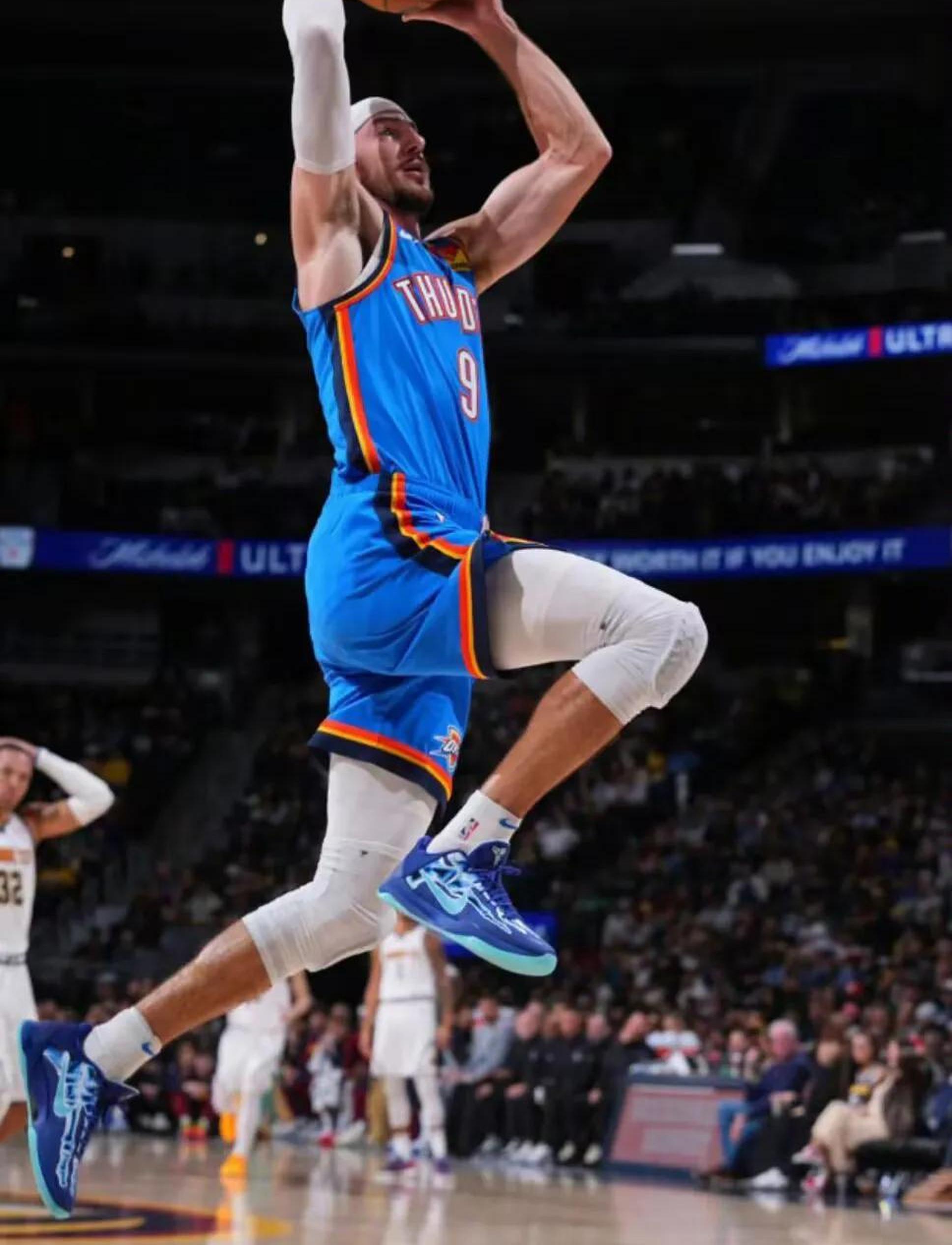 猛龙血洗国王，卡鲁索打破历史纪录的简单介绍