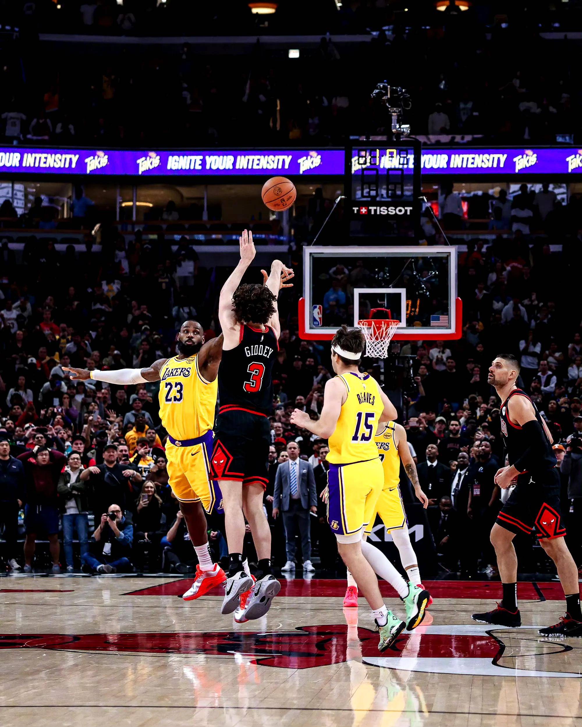 墨西哥男篮逆转公牛,汉密尔顿关键制胜 墨西哥男篮逆转公牛,汉密尔顿关键制胜