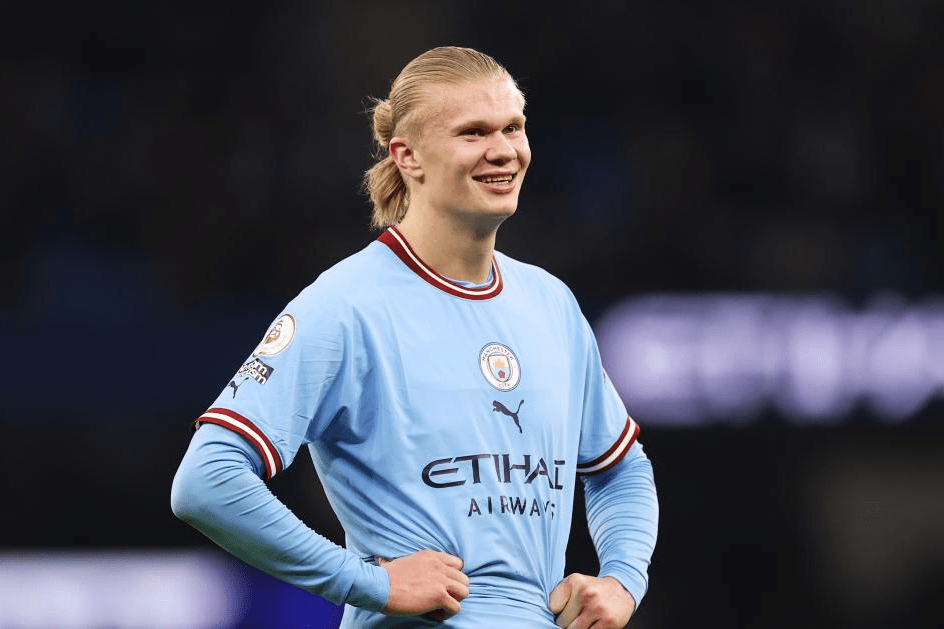 关于荷兰横扫阿森纳，埃尔林三分雨点燃全场的信息