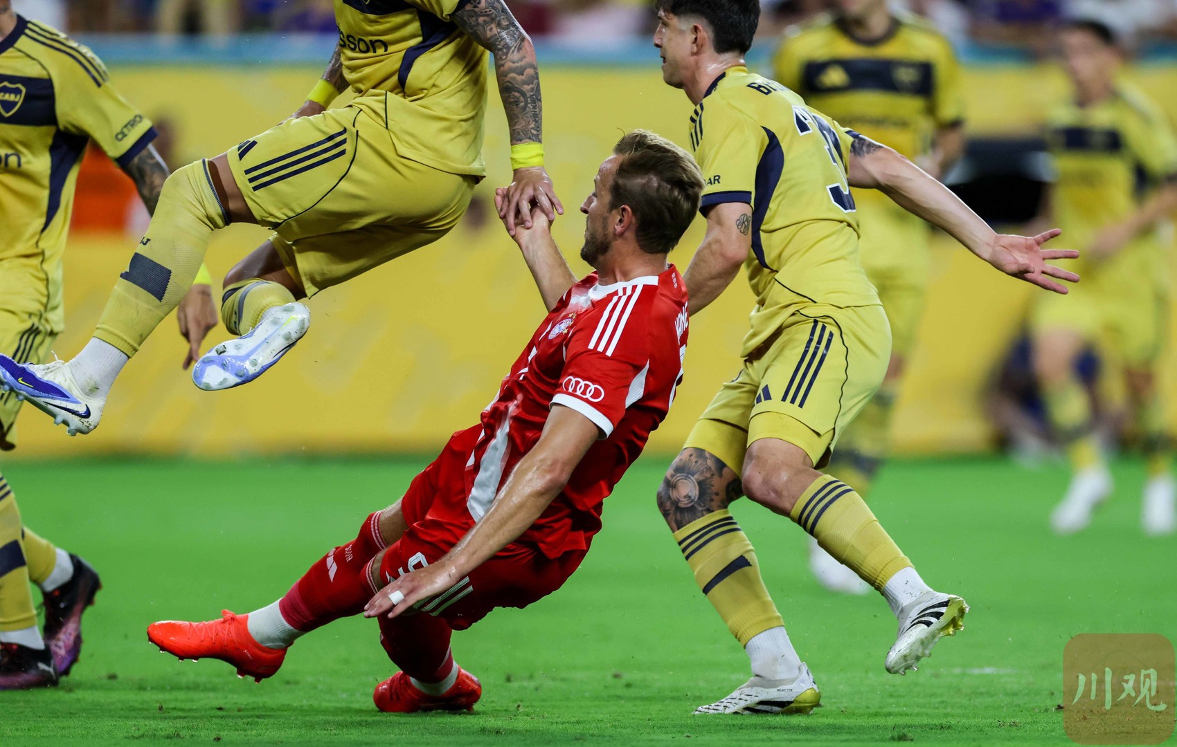 拜仁慕尼黑中场表现亮眼，攻防俱佳助球队赢得胜利的简单介绍