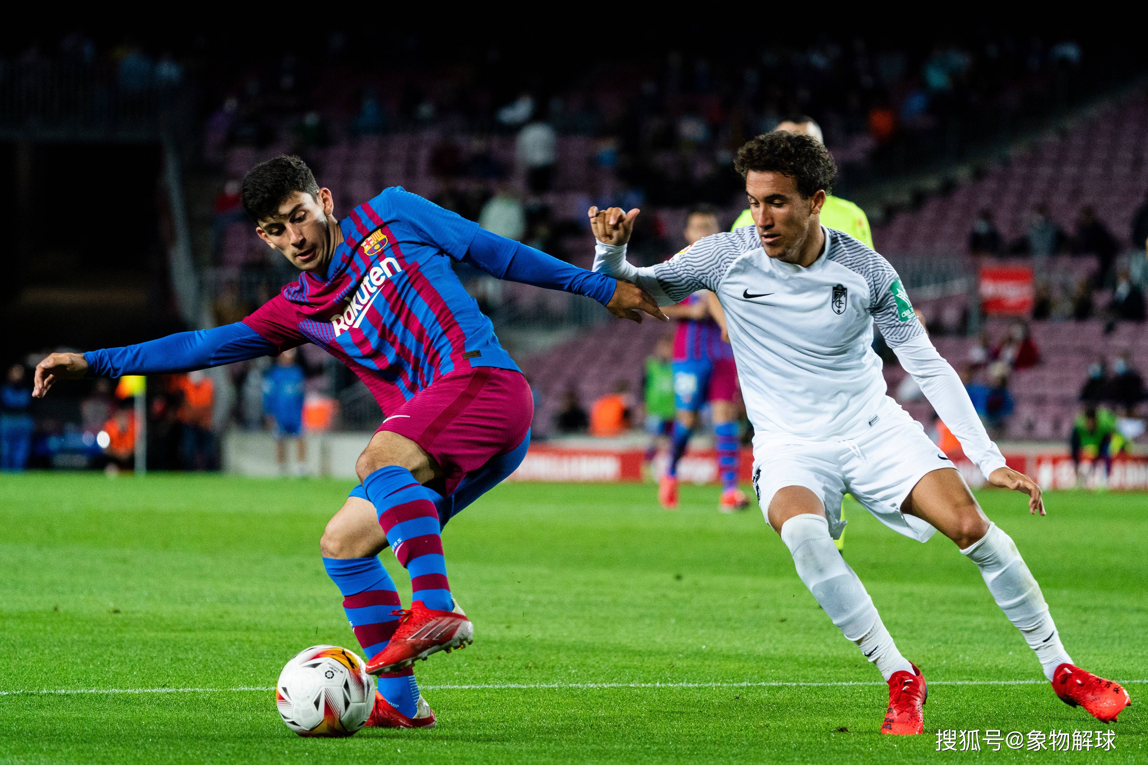 包含格拉纳达队员状态火爆，助力球队获胜！的词条