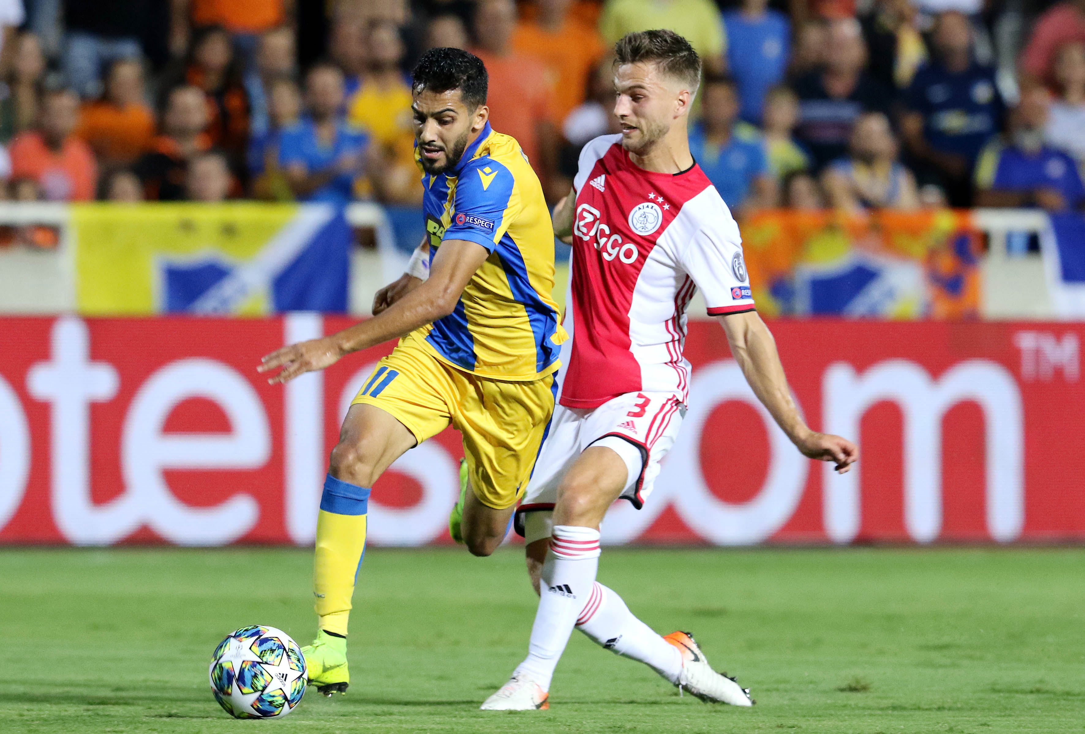 关于希腊队再胜对手，轻松晋级比赛决赛的信息