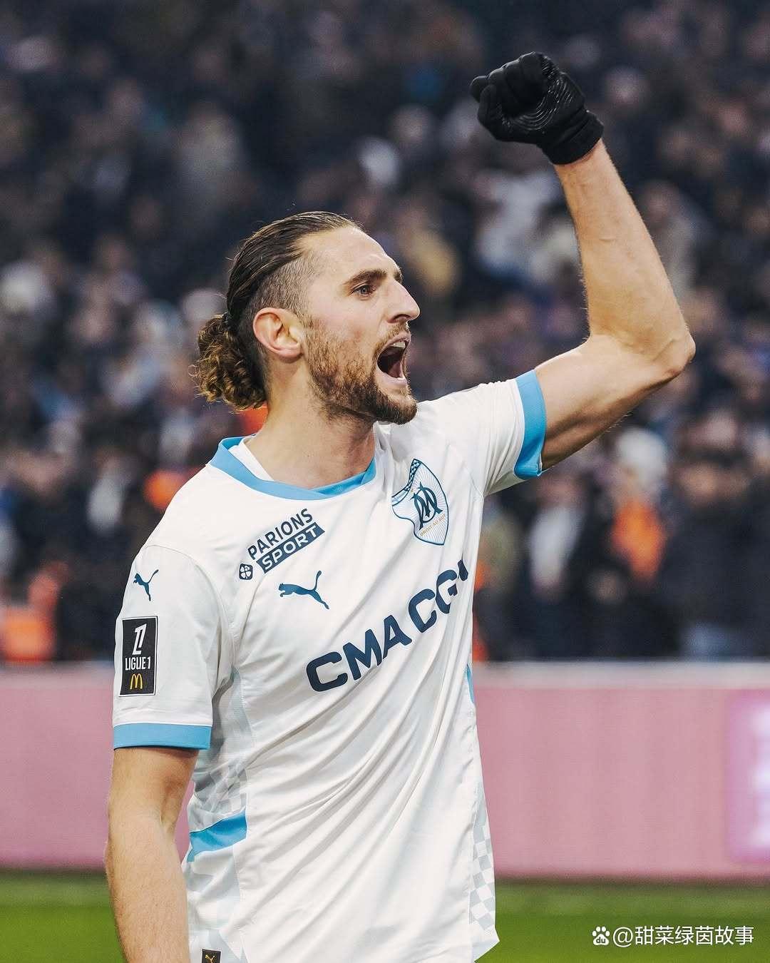 关于里昂球队球员整体发挥不俗,法甲赛季进入关键阶段的信息 关于里昂球队球员整体发挥不俗,法甲赛季进入关键阶段的信息