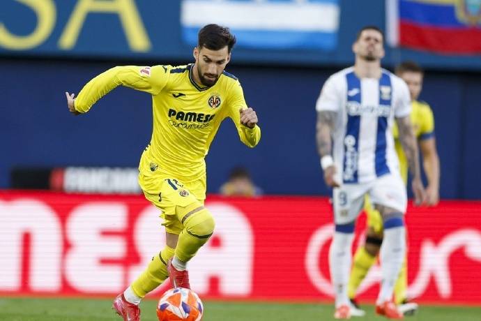 比利亚雷亚尔主场告捷,继续上升积分榜的简单介绍 比利亚雷亚尔主场告捷,继续上升积分榜的简单介绍