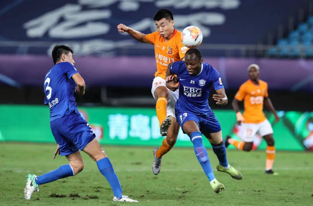 华夏幸福主场险胜永昌，暂时减轻保级压力