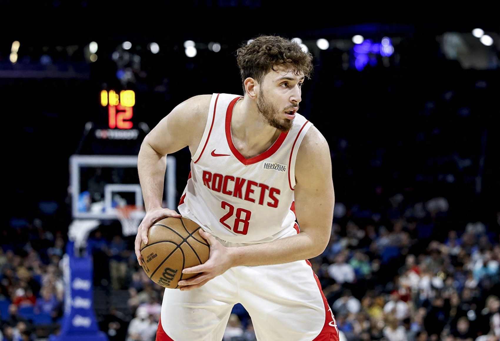 包含火箭主帅赞叹年轻球员表现，称赞未来可期的词条