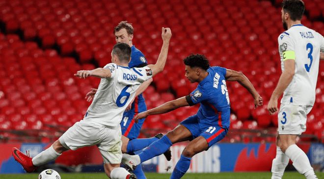 包含奥地利队逆转挑战瑞典，晋级欧国联半决赛的词条