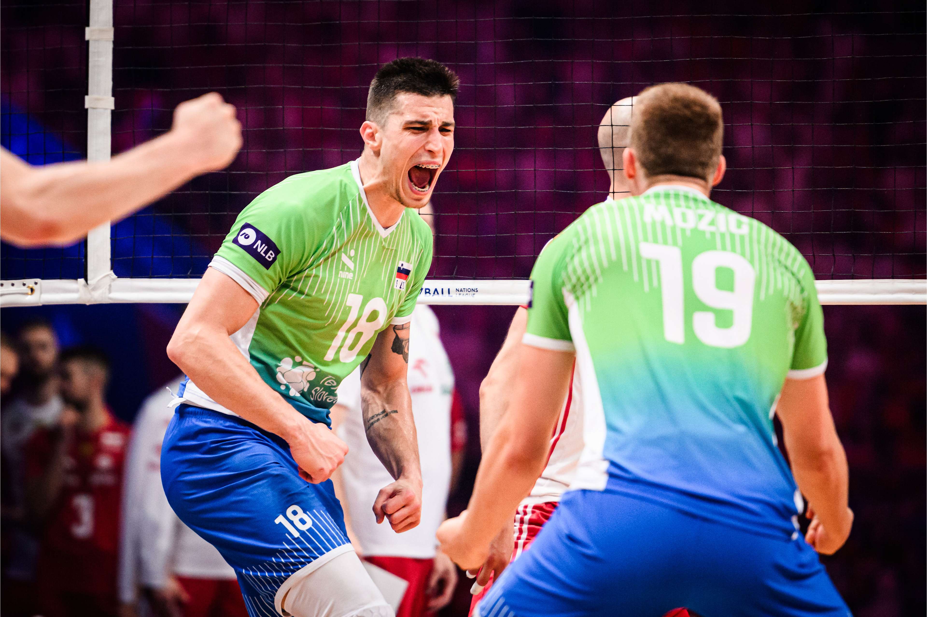 开云APP-波兰队横扫瑞典队，张本智和统治全场的简单介绍